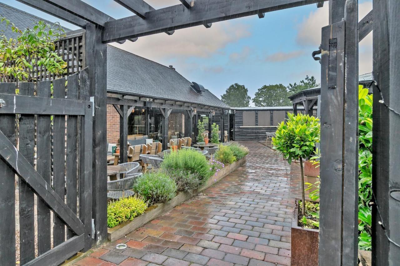 Finest Retreats - Debarnes House Villa Solihull Exterior photo